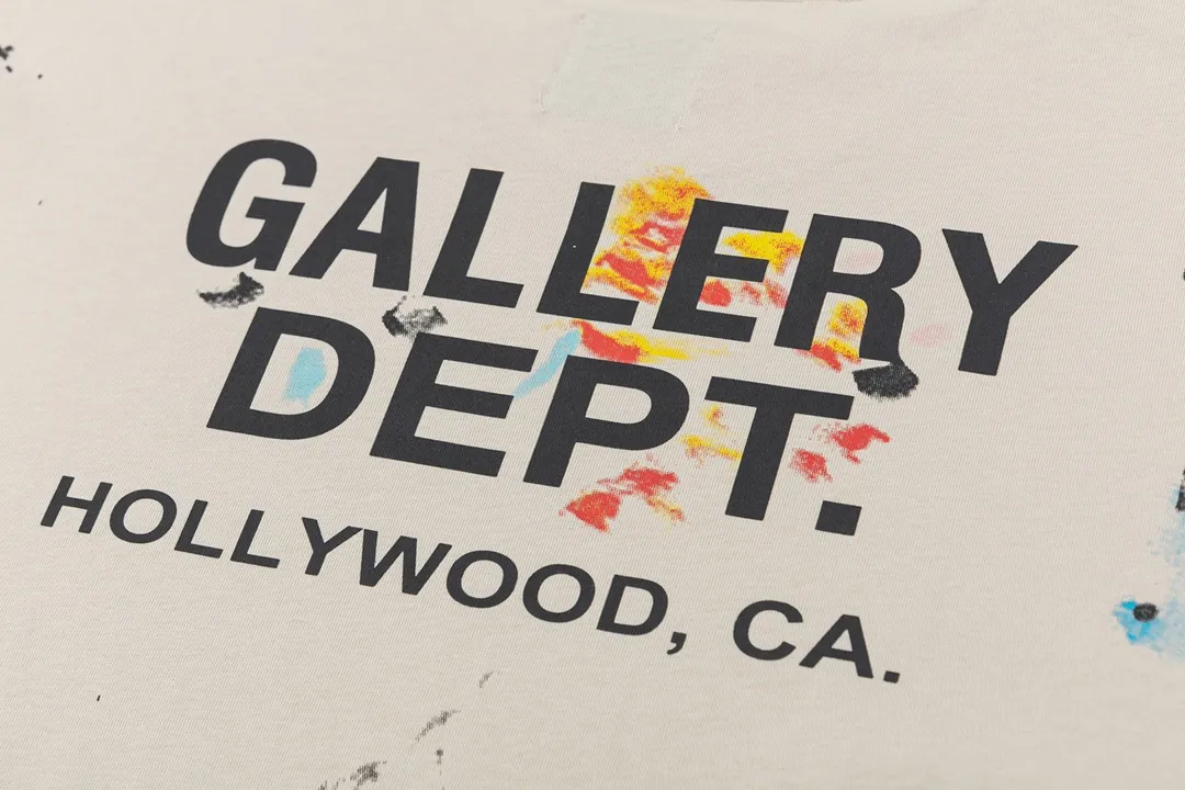 Model D136 Gallery dept American trendy brand full-body dot printed high street short-sleeved T-shirt. The printing is breathable, soft and non-sticky. After shrinking and shaping, it is soft, comfortable and breathable, does not pill, does not fade or change shape, S to XL, p110